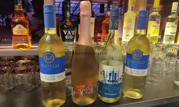 THIRSTY TIGER LOUNGE  BAR