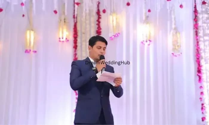 Anchor ShraddhaRajesh