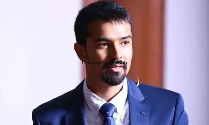 Anchor Piyush Sharma