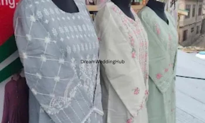 WOMEN'S HUB THE ULTIMATE TRENDING 