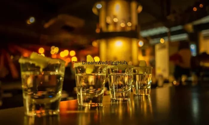 BBi Booze Buzz Inhouse Cocktail bar