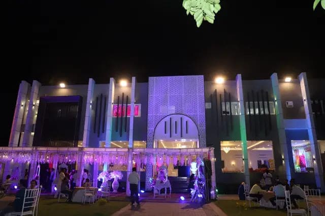 Lake Garden Banquet Hall