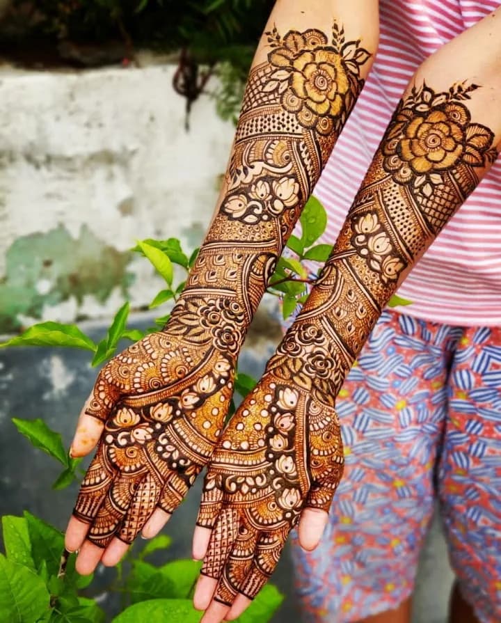 Satyam Mehandi Artist