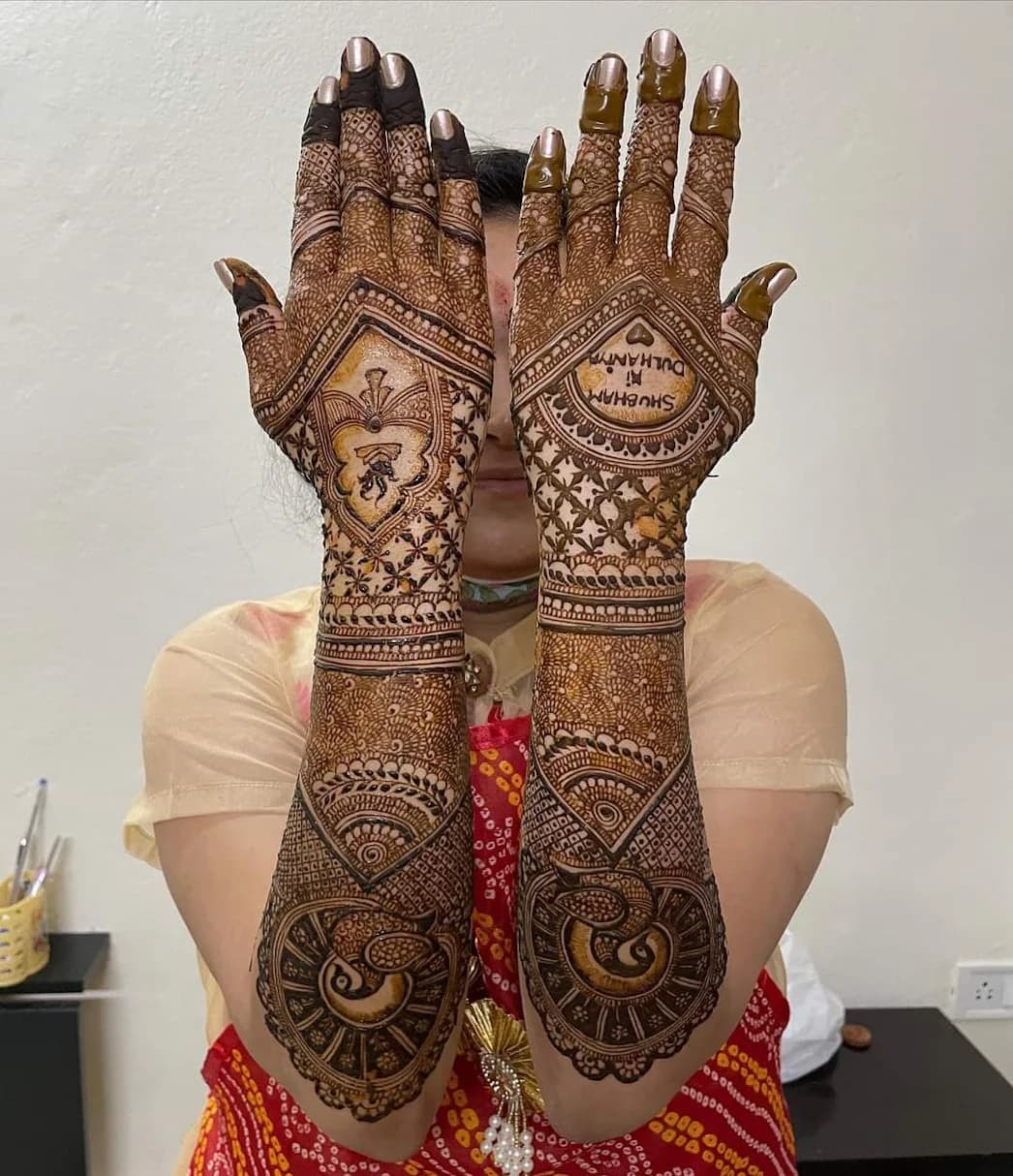 Mayur Mehndi Artist 