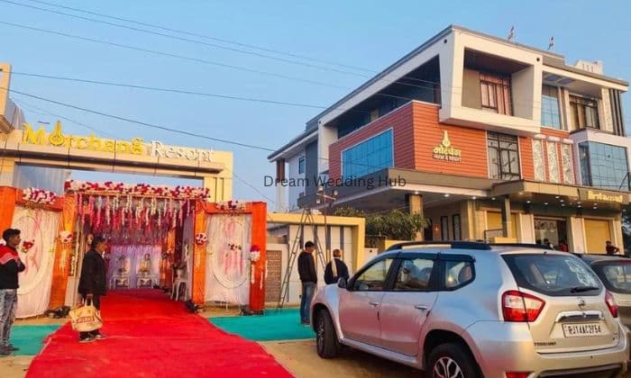 Morchang Hotel & Resort