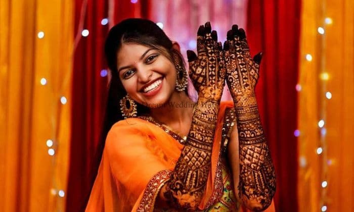 Sikindar mehandi artist